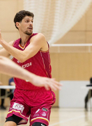 El Hiopos Lleida se lleva el primer triunfo de la pretemporada (83-87)