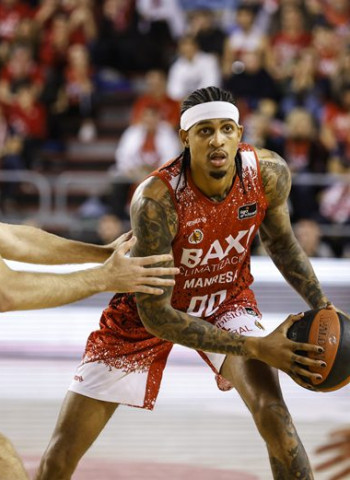 Casademont Zaragoza acelera para cerrar su plantilla con Devin Robinson