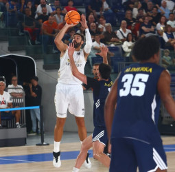 Revés para el San Pablo Burgos en el inicio de pretemporada (93-77)
