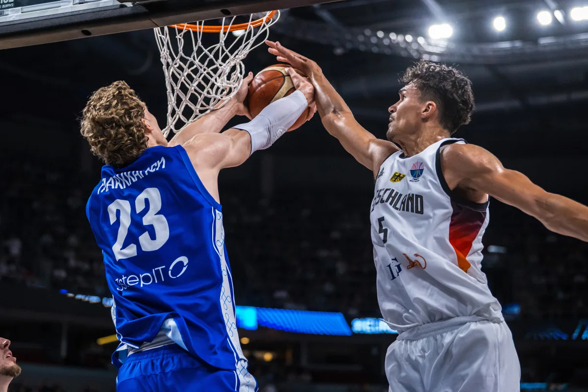 Schroder y Wagner llevan a Alemania a su primera Final en 20 años, 98-86