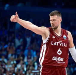 Letonia enciende el Pabellón de Riga y acaricia los octavos, 78-62