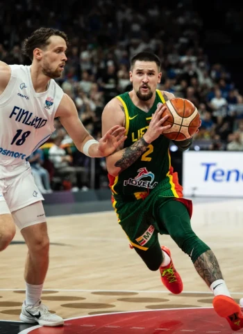 Lituania sella el pase a octavos y provoca la primera derrota de Finlandia, 81-78