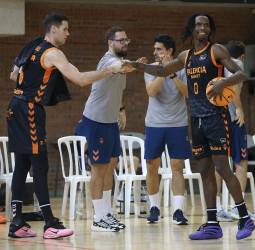 Valencia Basket: creación exterior y centímetros por dentro para subir el listón