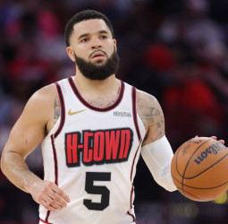 Fred VanVleet sufre una rotura de ligamento cruzado y podría perderse toda la temporada
