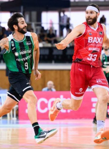 Un coral Baxi Manresa se lleva el título de Campeón de la Lliga Catalana (83-79)