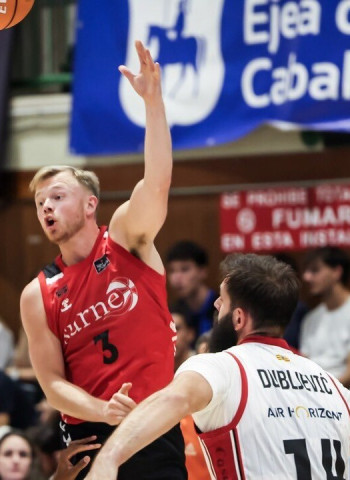 Casademont Zaragoza remonta y vence al Surne Bilbao (94-88)
