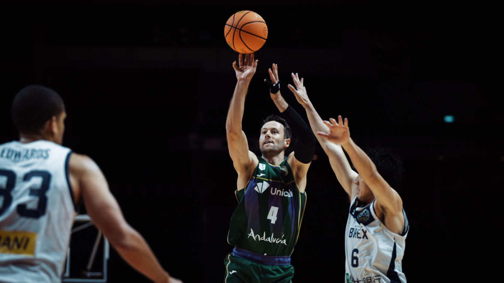 Unicaja: Victoria y billete para la final de la Copa FIBA Intercontinental (68-97)