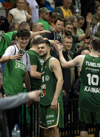 Zalgiris Kaunas: creación exterior y centímetros en la pintura