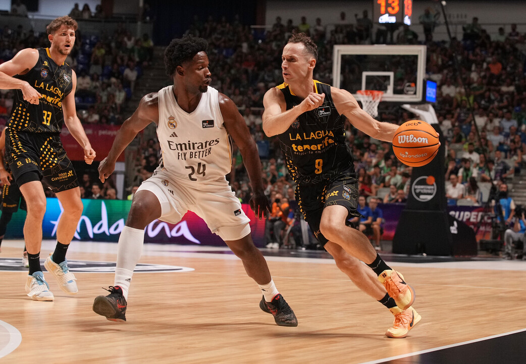 El Real Madrid sobrevive al empuje del Tenerife, 72-71