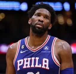 Joel Embiid no descarta reinventarse para seguir en la élite