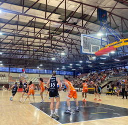 Valencia Basket vence cómodamente a Movistar Estudiantes antes de la Supercopa (77-59)
