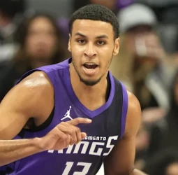 Los Kings apuestan por Keegan Murray, quien renueva por 140 millones