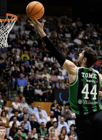 Victoria disputada y agónica del Joventut ante el Casademont Zaragoza, 89-86