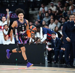 Hifi incendia París y hunde a un Baskonia sin respuestas, 105-87