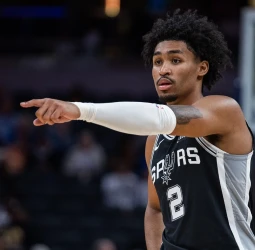 Dylan Harper se consolida como el base del futuro en San Antonio