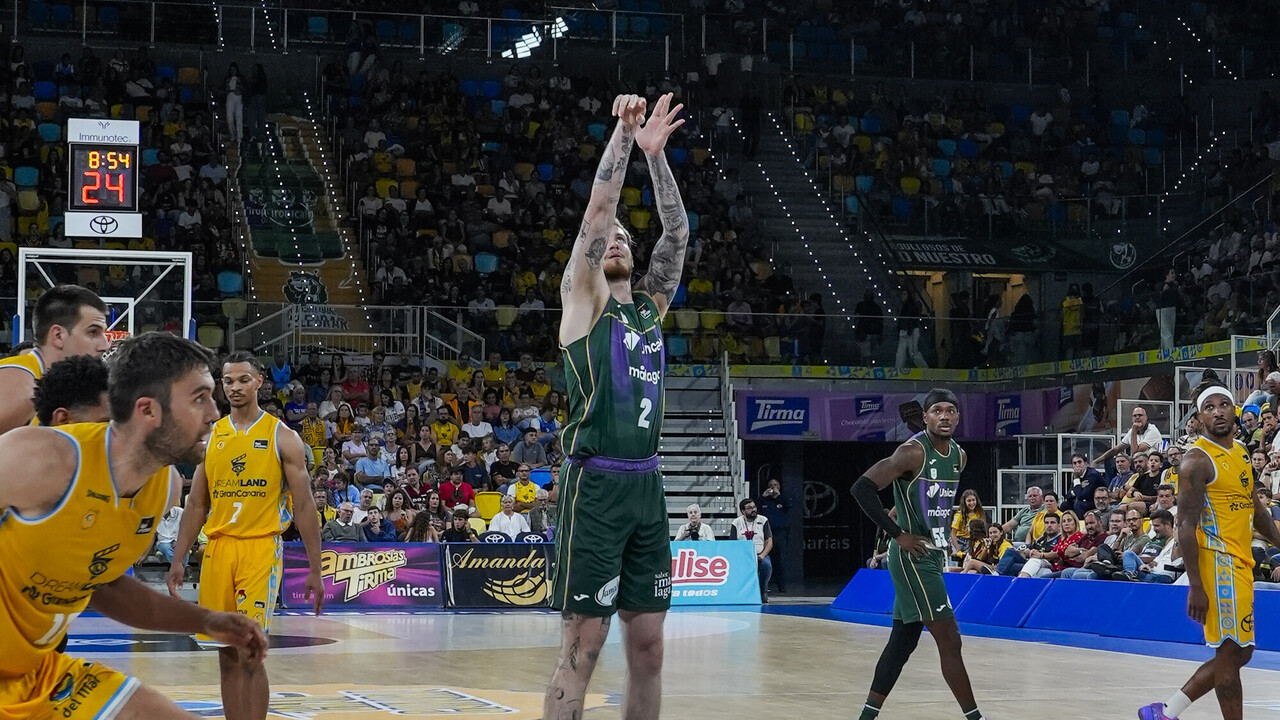 Unicaja rompe su maleficio en el Gran Canaria Arena, 72-81