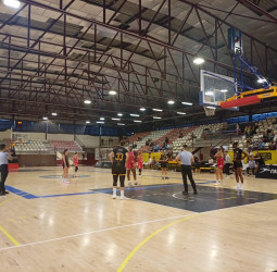 Paterna vence ante CB Sevilla con un último cuarto impecable de las locales (86-69)