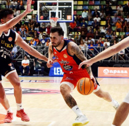 El Leyma se desata en el último cuarto y rompe el maleficio ante Oviedo, 87-72