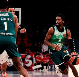 Baskonia brilla y firma su segunda victoria consecutiva en la EuroLeague, 86-75