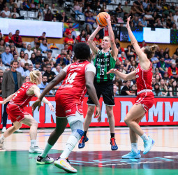 Spar Girona se sitúa líder tras derrotar a una combativa Penya (64-71)