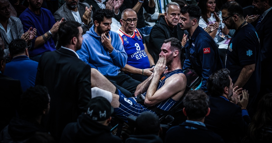 Papagiannis sufre rotura del LCA, con al menos, 8 meses de baja