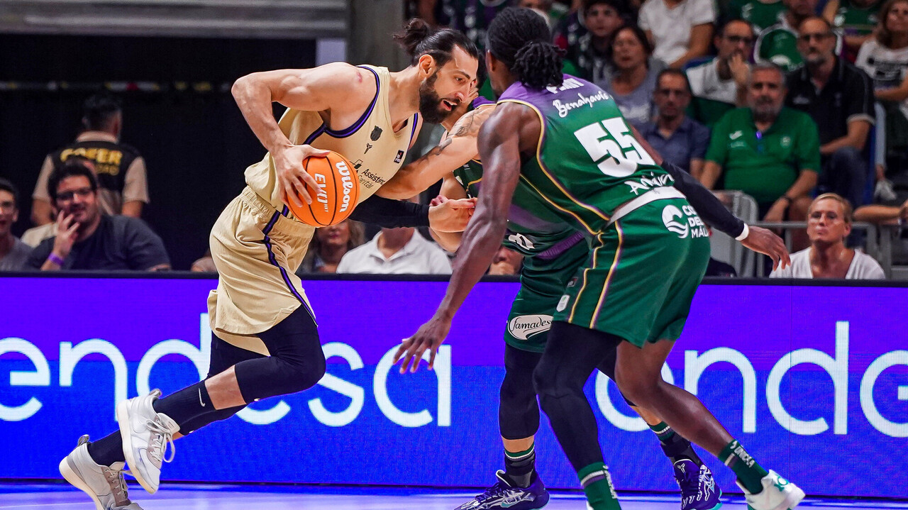 Shengelia lidera la reacción azulgrana en Málaga (77-83)