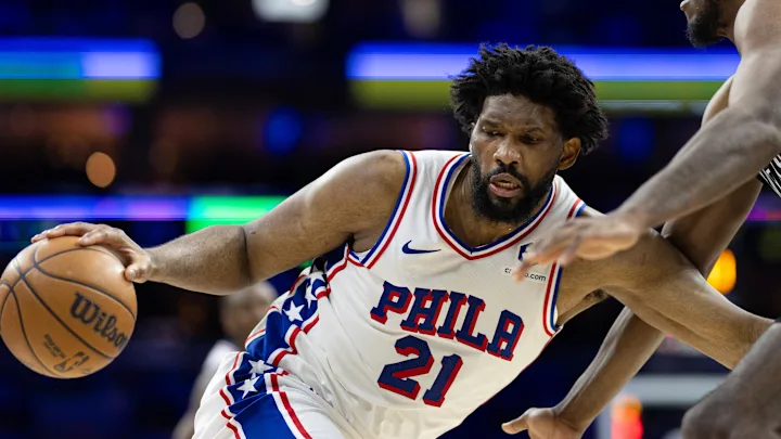 Philadelphia redibuja su plan para cuidar a Joel Embiid