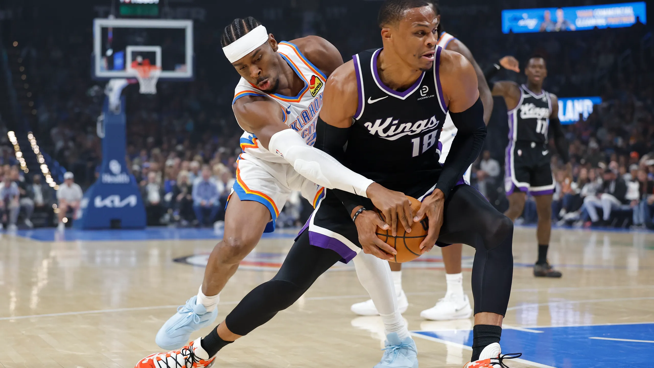 Shai Gilgeous-Alexander lidera la remontada de los Thunder ante los Kings (107-101) y mantiene el 5-0