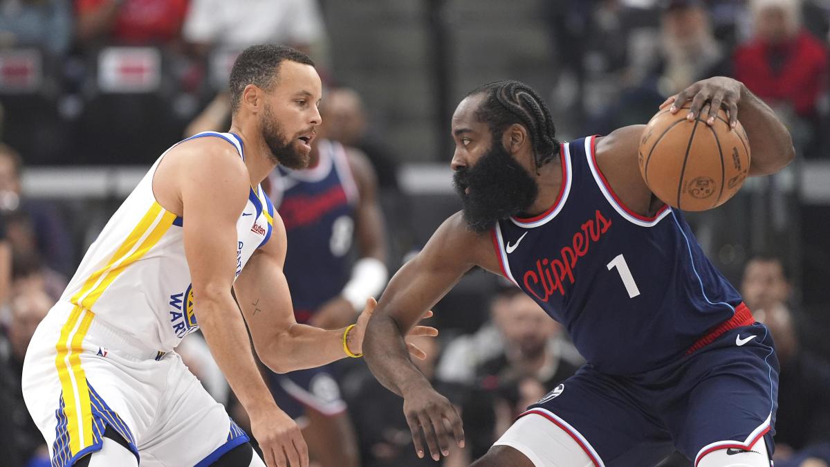 Butler y Curry lideran a los Warriors en una sólida victoria ante los Clippers (98-79)