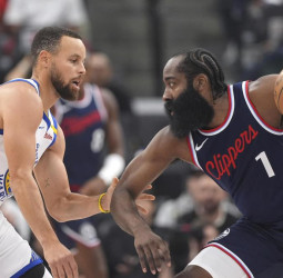 Butler y Curry lideran a los Warriors en una sólida victoria ante los Clippers (98-79)