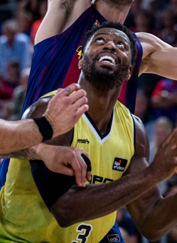 El Hiopos Lleida asalta el Palau y prolonga la crisis de un Barça sin rumbo, 86-91