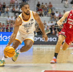 UCAM Murcia mantiene el paso firme en Girona (71-93)