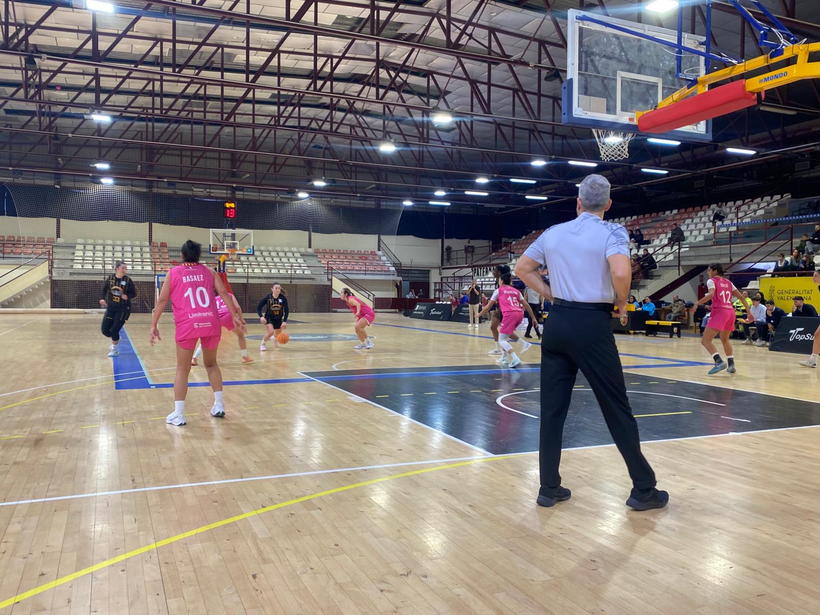 Paterna cae ante Castellón sigue sin levantar cabeza (53-72)