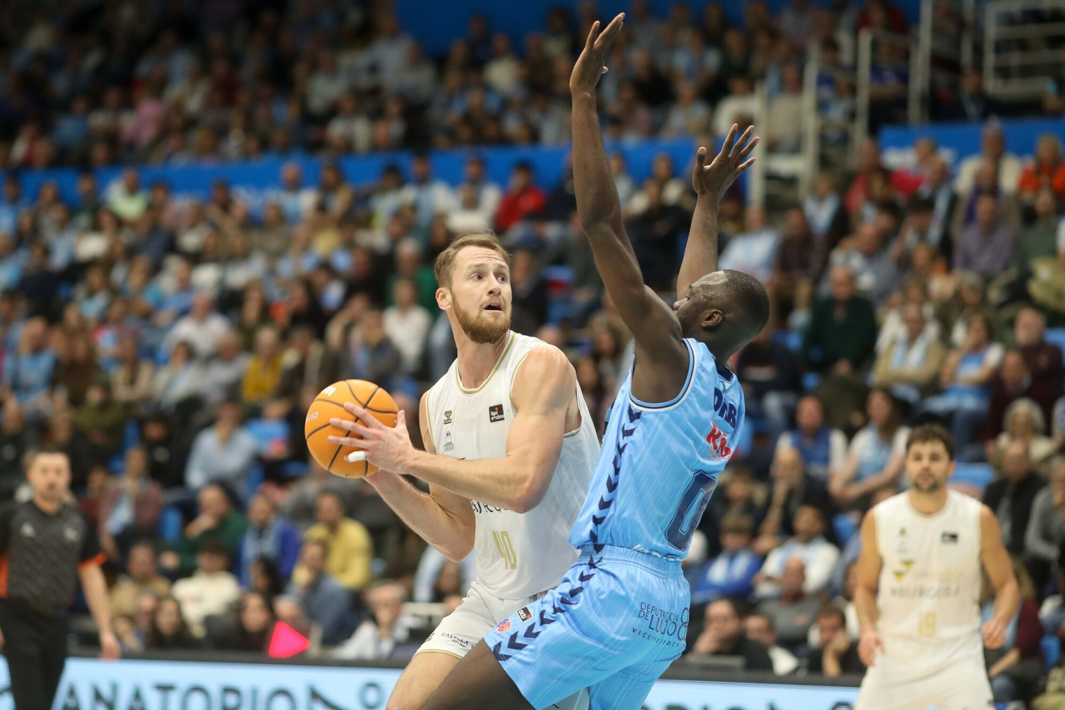 El Río Breogán pasa por encima del Recoletas Salud Burgos (105-78)