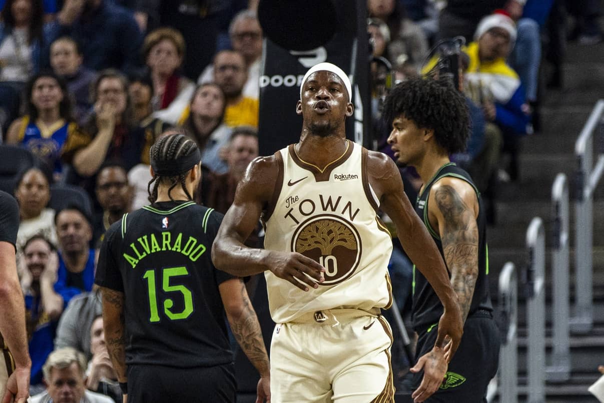 Butler se adueña del Chase Center y los Warriors resisten sin Curry ante unos Pelicans combativos (104-96)