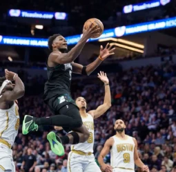 Anthony Edwards somete a Boston con un triple imposible y sostiene el triunfo de Minnesota (119-115)