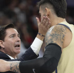 Xavi Pascual tras su debut amargo: “Dominamos 20 minutos, pero no supimos sostenerlo”