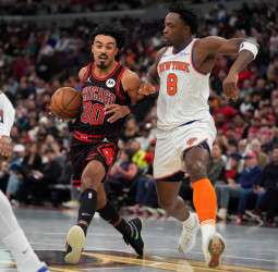 Los Bulls siguen volando: victoria ante los Knicks (135-125) y un 5-0 histórico