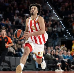 Zvezda–Olympiacos: un derbi de élite con la segunda plaza en juego