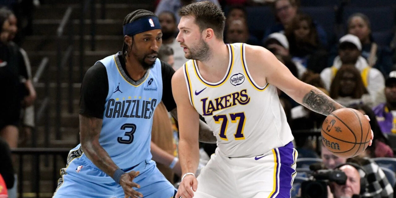 Doncic regresa a lo grande: 44 puntos y triunfo de los Lakers en Memphis (117-112)