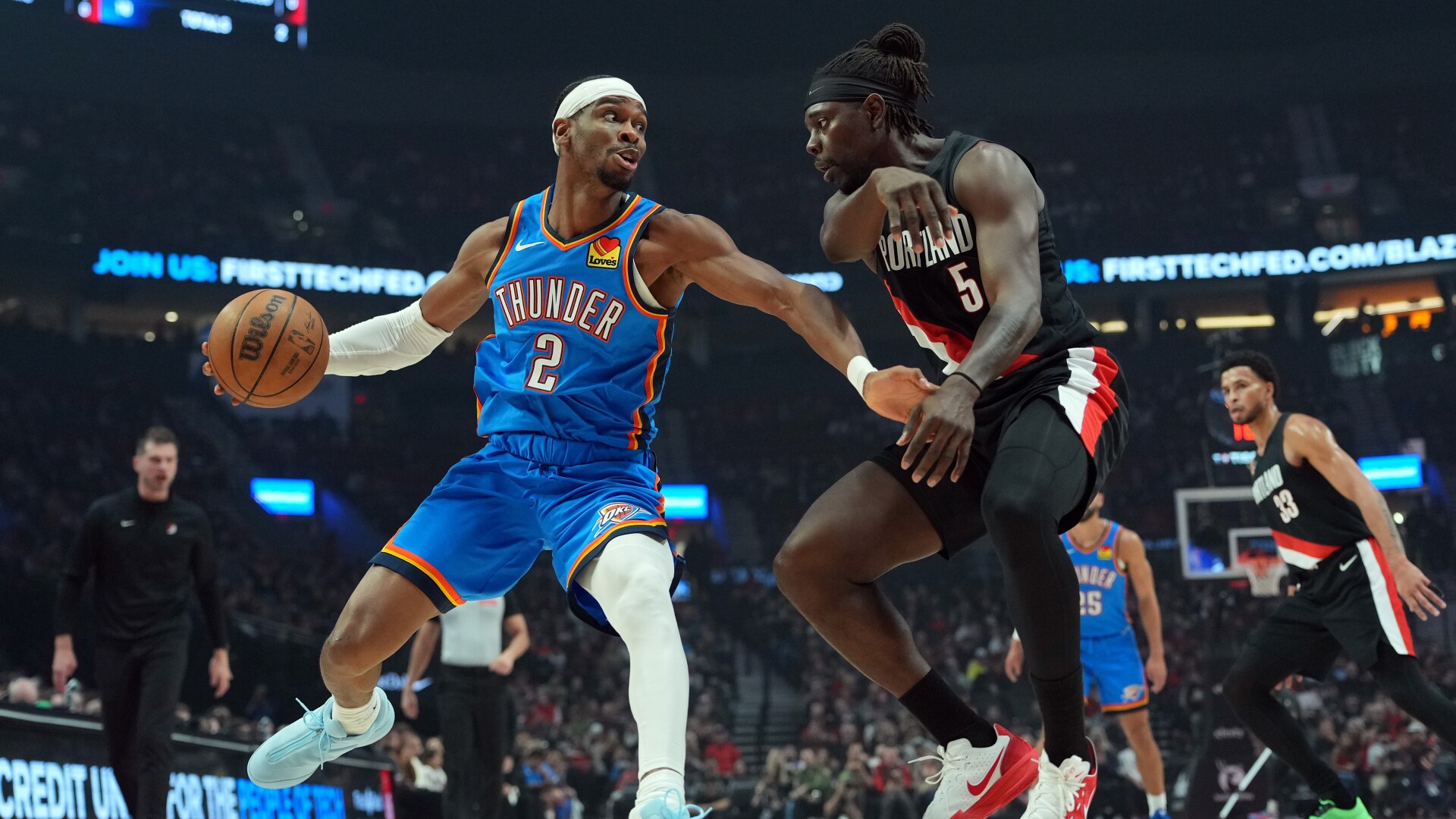 Los Trail Blazers tumban al invicto Thunder (121-119)
