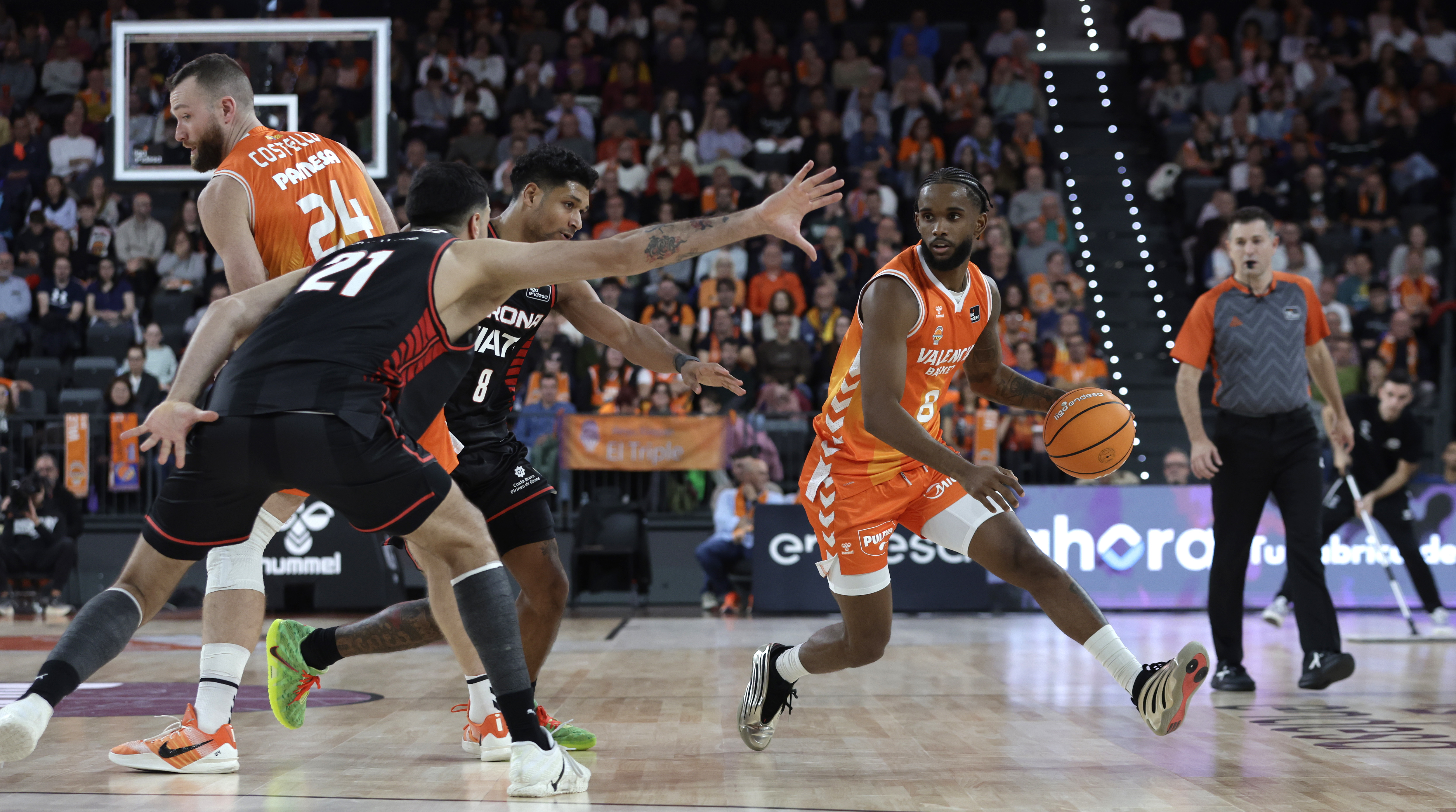 Valencia Basket completa una notable semana en el Roig Arena tras una cómoda victoria ante el Bàsquet Girona, 98-72