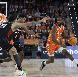 Valencia Basket completa una notable semana en el Roig Arena tras una cómoda victoria ante el Bàsquet Girona, 98-72