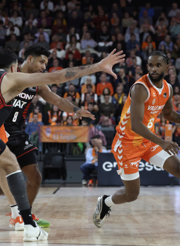 Valencia Basket completa una notable semana en el Roig Arena tras una cómoda victoria ante el Bàsquet Girona, 98-72