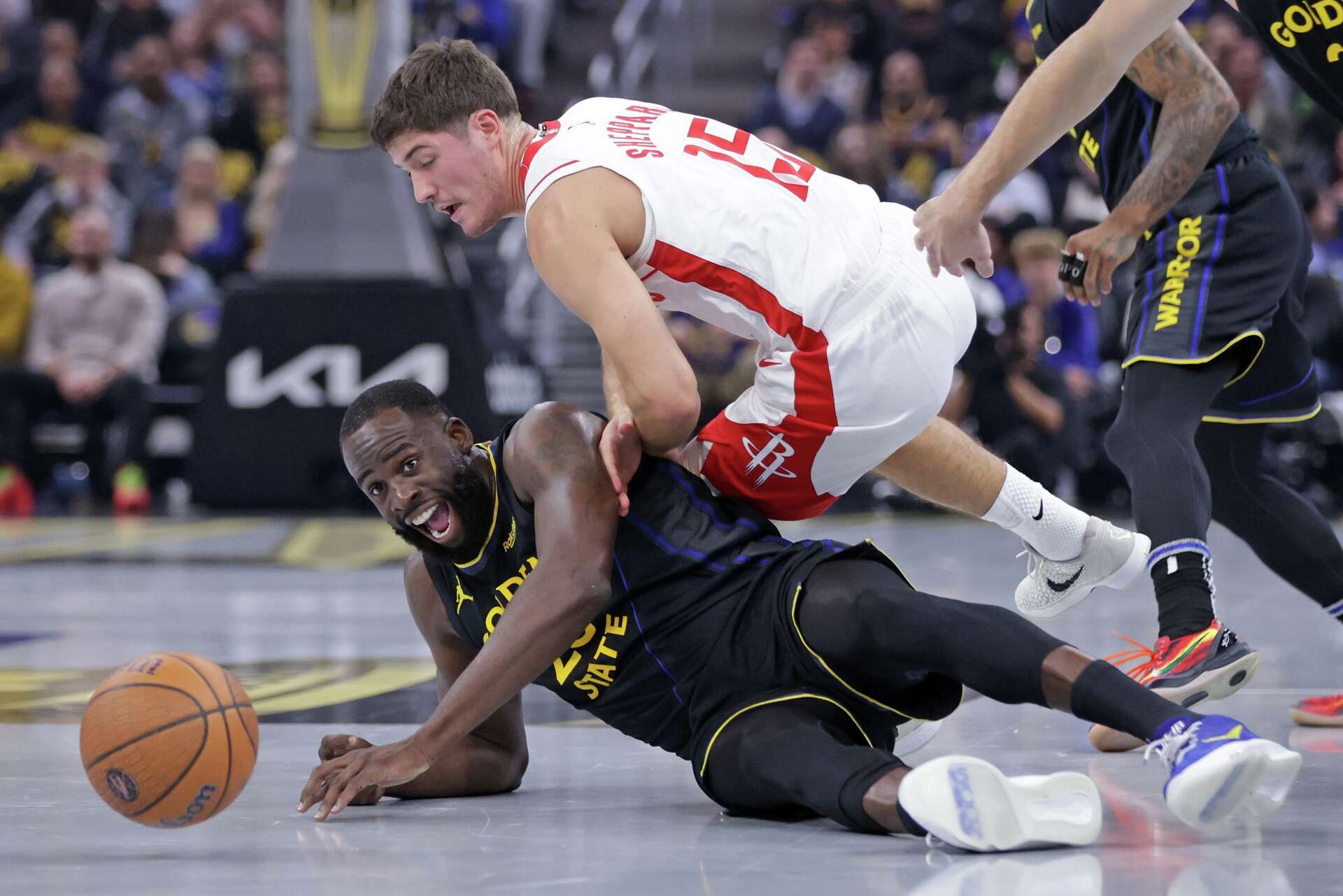 Reed Sheppard firma su mejor noche y lidera la remontada de unos Rockets que doblegan a los Warriors, 104-100