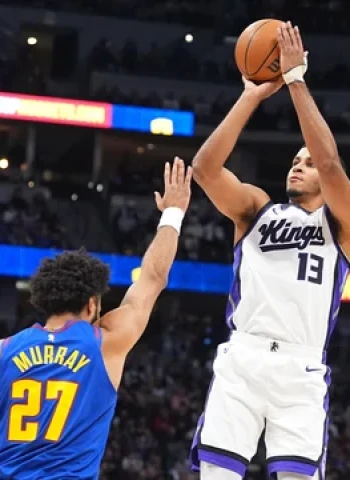 Westbrook cambia el pulso del partido y los Kings frenan su caída: 128-123 ante un Jokic descomunal