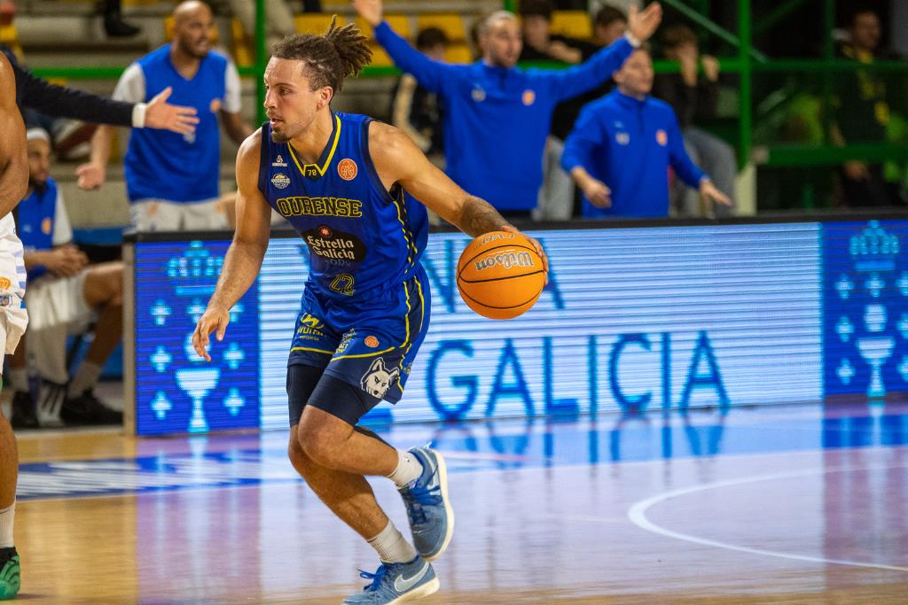 Presión por anticipado para un Leyma Coruña en modo derbi galego