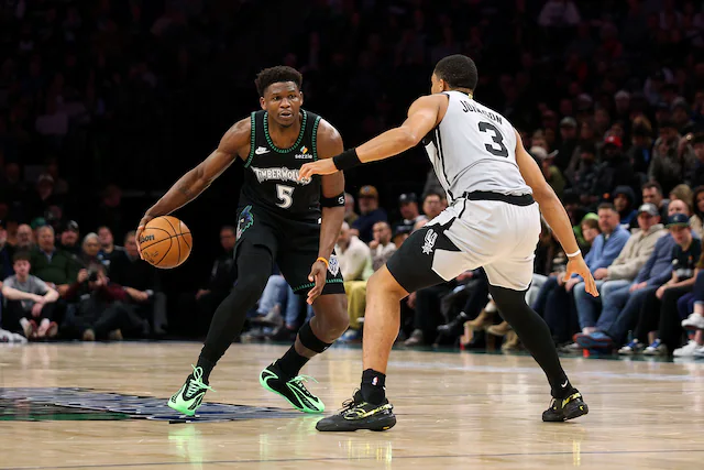 Noche NBA: exhibiciones individuales, un doble OT y los Thunder que ya asustan a toda la liga