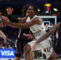Maledon guía la reacción del Real Madrid en una noche histórica ante Paris Basketball, 95-90