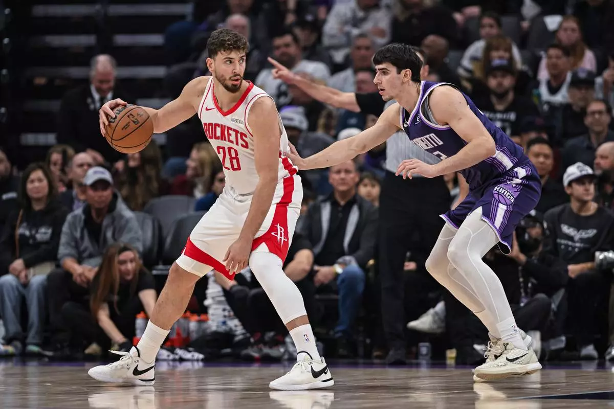 Noche NBA: prórroga, exhibiciones individuales y finales al límite